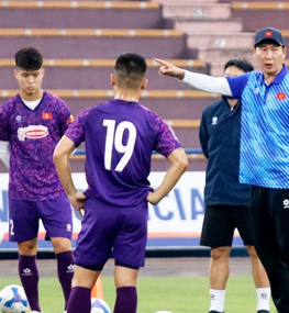 Trước vòng loại Asian Cup 2027 Chờ đợi sự 